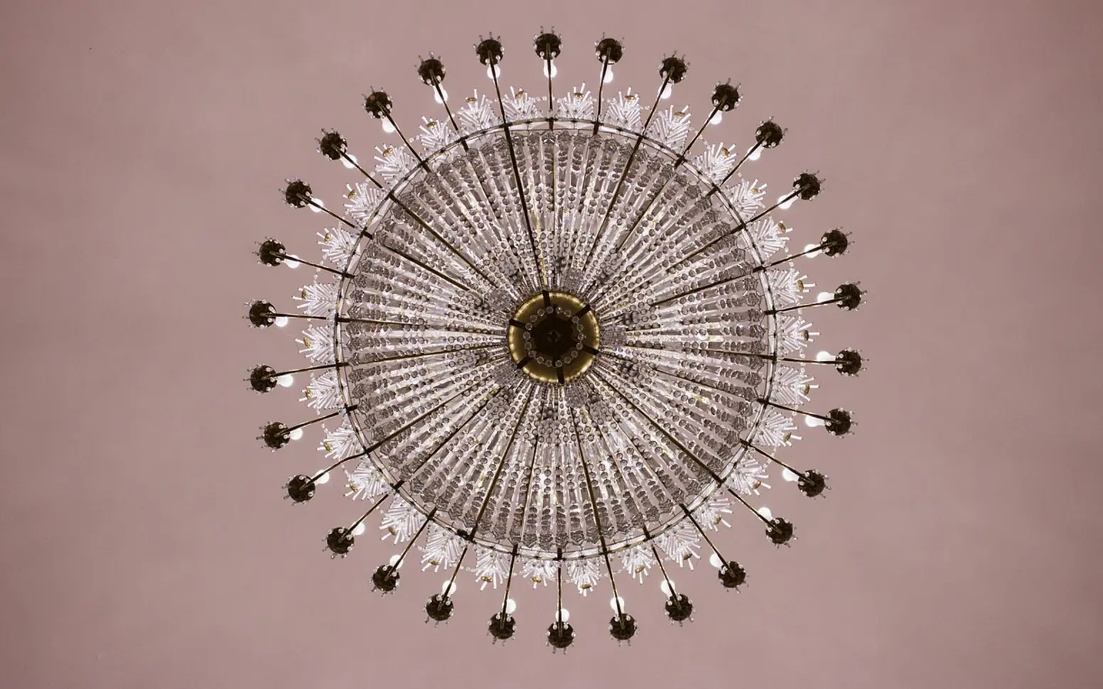 Chandelier, ceiling and crystal chandelier